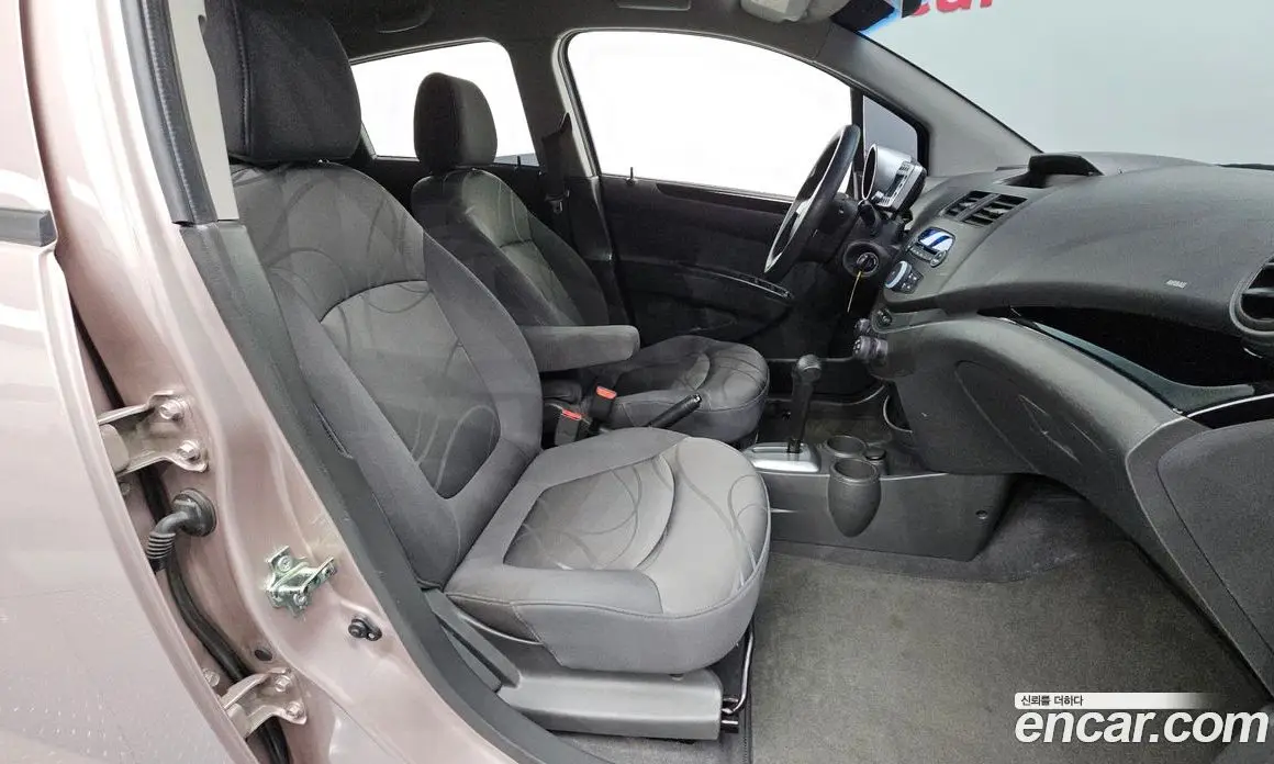 Chevrolet Matiz 2010 1.0 автомат (гидро), фото 15