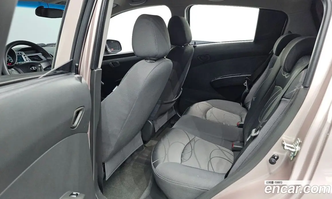Chevrolet Matiz 2010 1.0 автомат (гидро), фото 17
