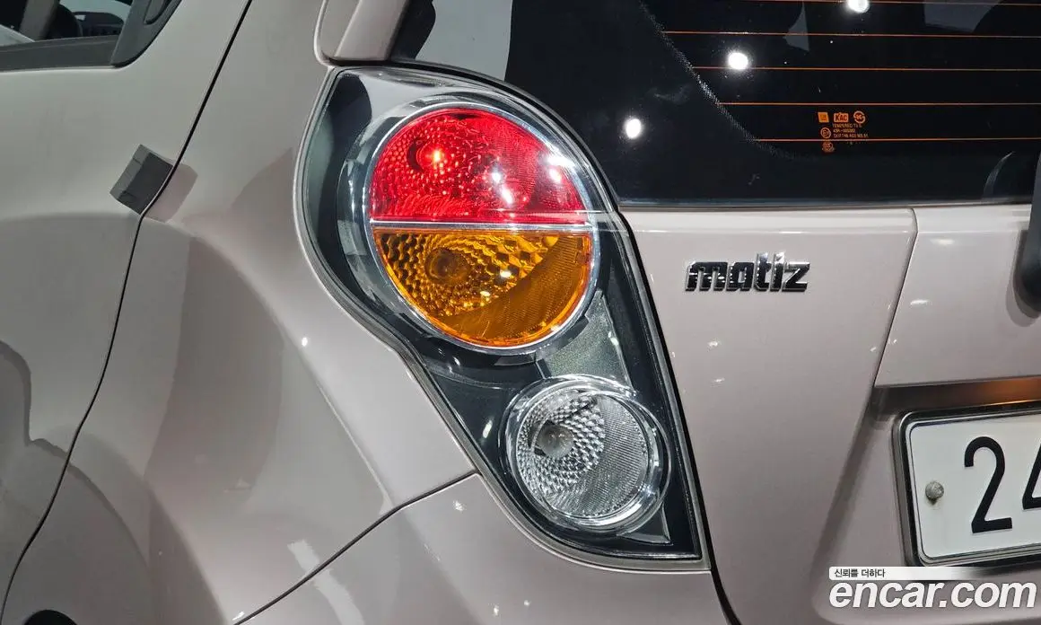 Chevrolet Matiz 2010 1.0 автомат (гидро), фото 8
