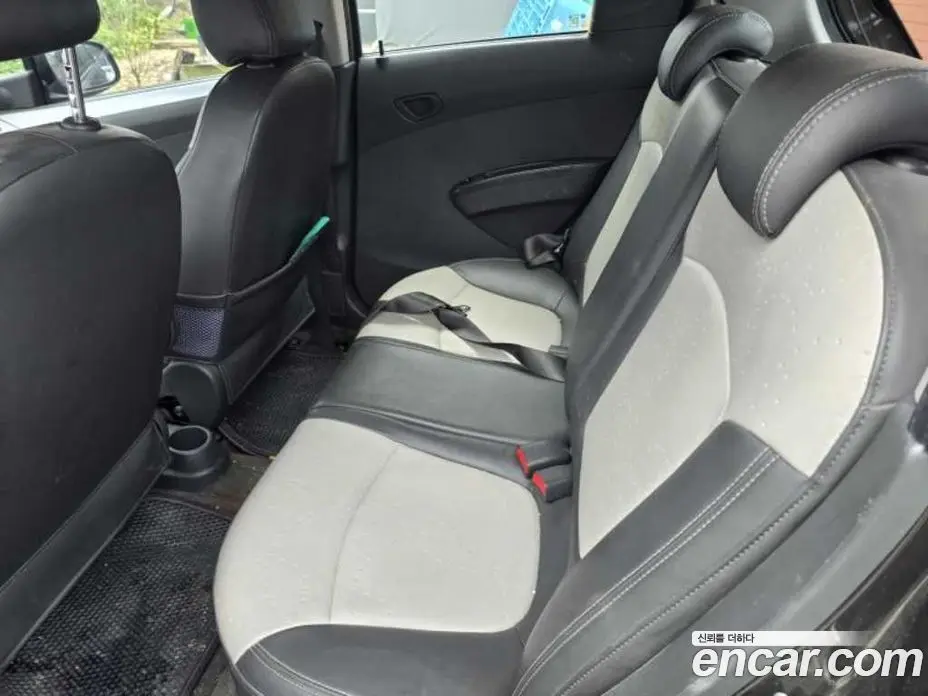 Chevrolet Matiz 2010 1.0 автомат (гидро), фото 8
