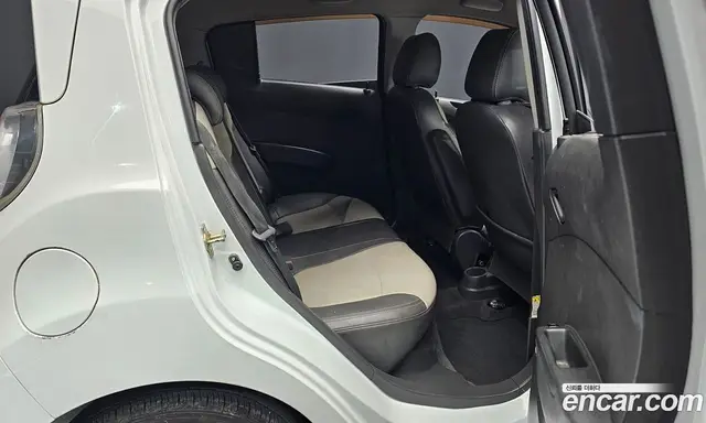Chevrolet Spark 2012 1.0 автомат (гидро), миниатюра 12