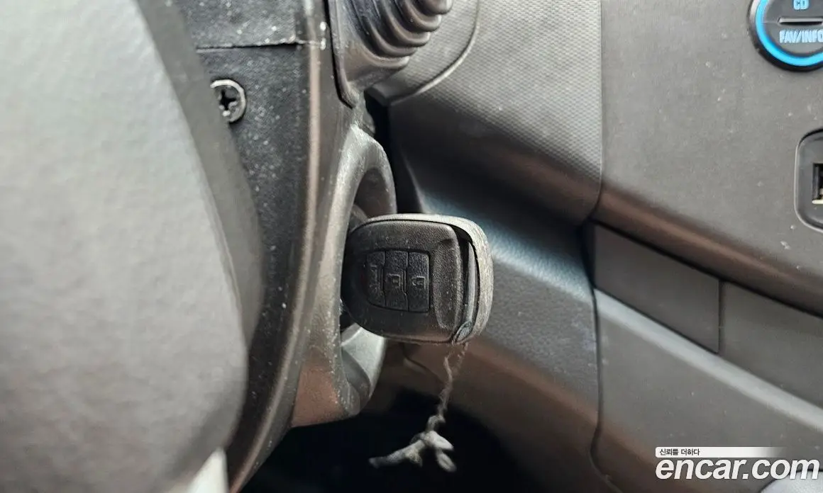 Chevrolet Spark 2012 1.0 автомат (гидро), фото 17