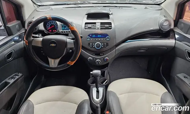 Chevrolet Spark 2012 1.0 автомат (гидро), миниатюра 7