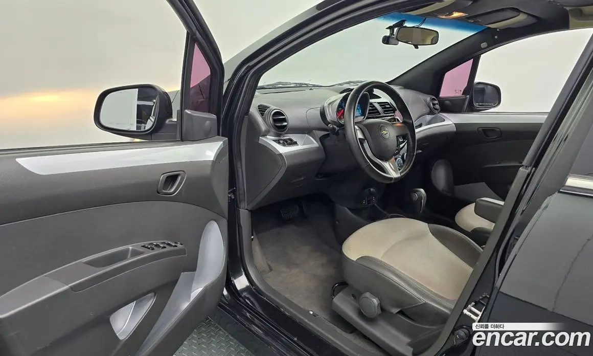 Chevrolet Spark 2014 1.0 автомат (гидро), фото 13