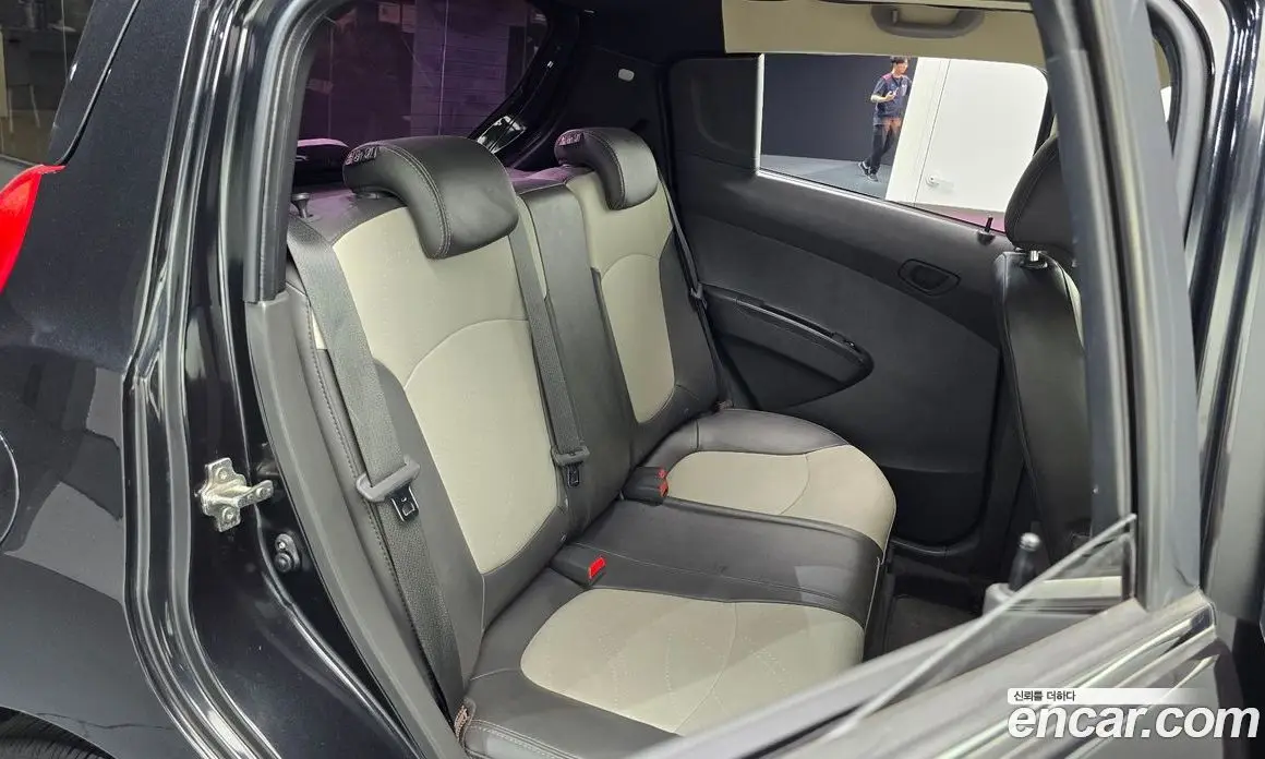 Chevrolet Spark 2014 1.0 автомат (гидро), фото 16