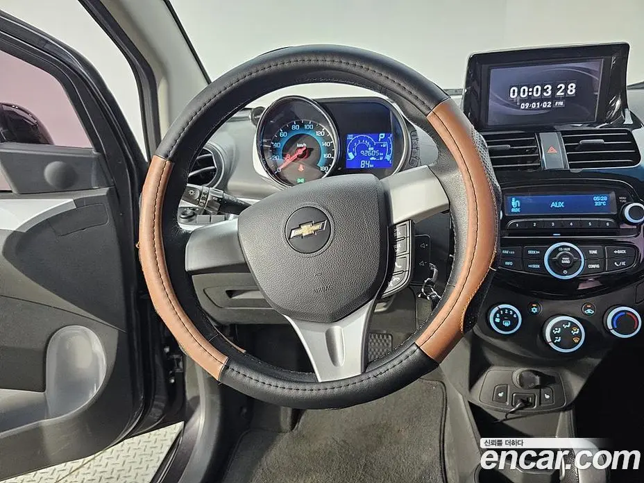 Chevrolet Spark 2015 1.0 автомат (гидро), фото 12