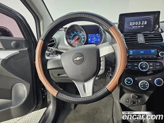 Chevrolet Spark 2015 1.0 автомат (гидро), миниатюра 12