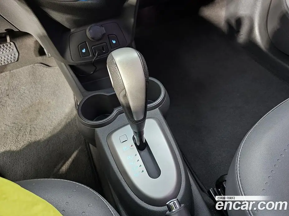 Chevrolet Spark 2015 1.0 автомат (гидро), фото 16