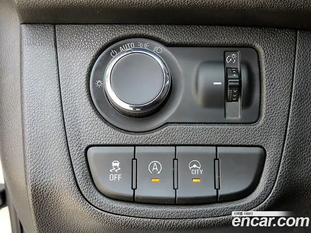 Chevrolet Spark 2019 1.0 автомат (гидро), миниатюра 12