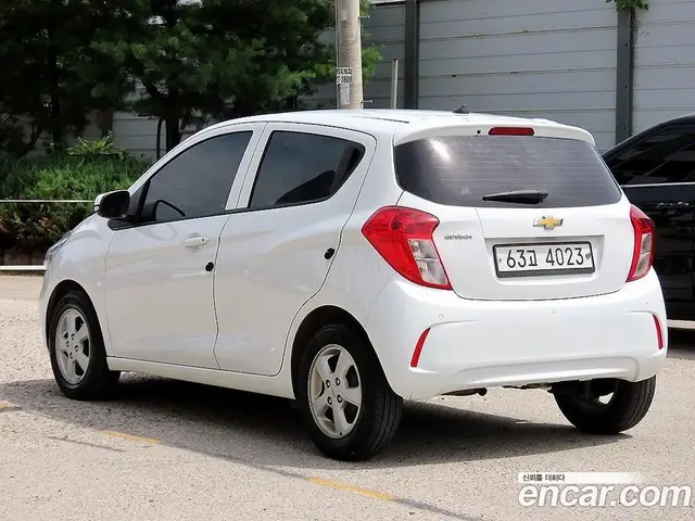 Chevrolet Spark 2019 1.0 автомат (гидро), миниатюра 3