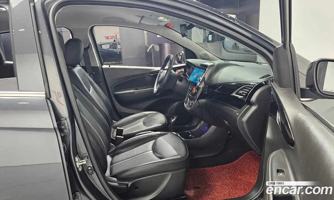 Chevrolet Spark 2022 1.0 автомат (гидро), фото 16