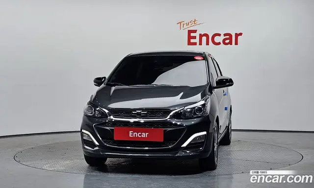 Chevrolet Spark 2022 1.0 автомат (гидро), миниатюра 3
