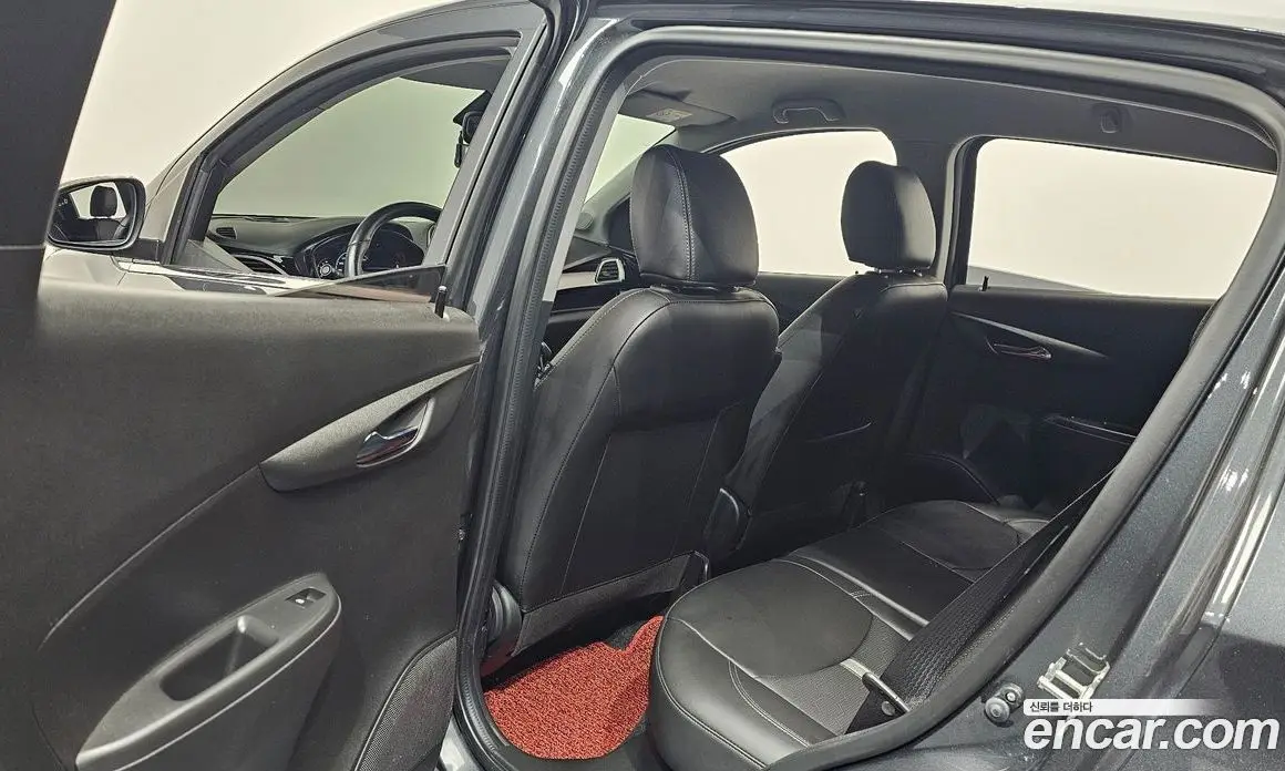 Chevrolet Spark 2022 1.0 автомат (гидро), фото 27