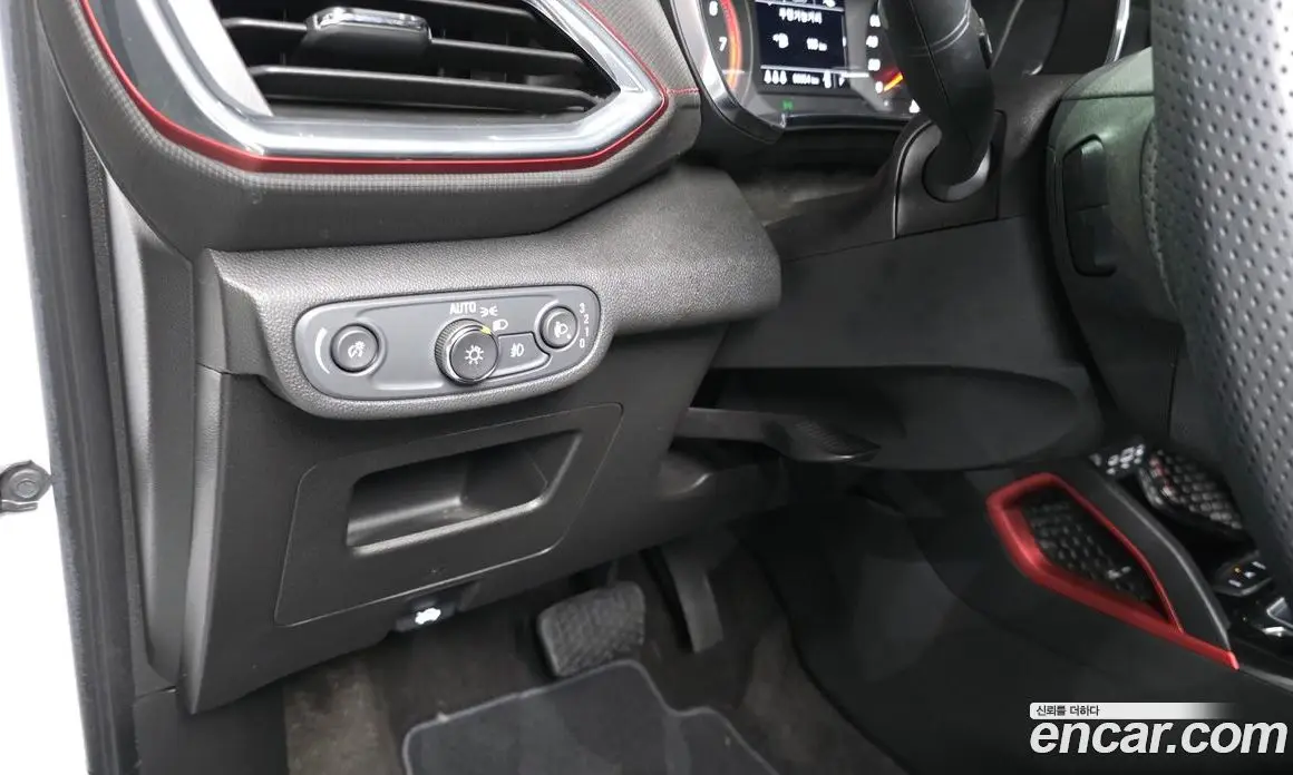 Chevrolet TrailBlazer 2022 1.3 автомат (гидро), фото 27