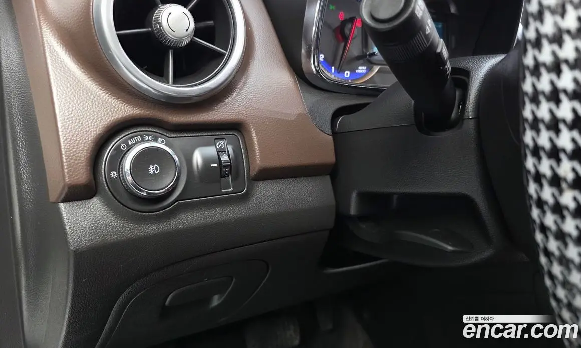 Chevrolet Trax 2015 1.4 автомат (гидро), фото 29