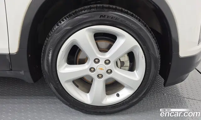 Chevrolet Trax 2015 1.4 автомат (гидро), миниатюра 7