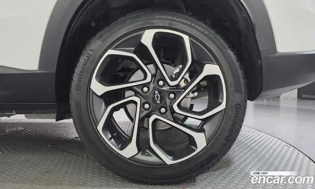 Chevrolet Trax 2023 1.2 автомат (гидро), миниатюра 7