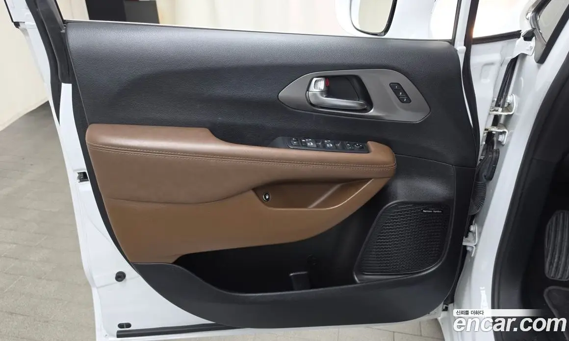 Chrysler Pacifica 2020 3.6 автомат (гидро), фото 14