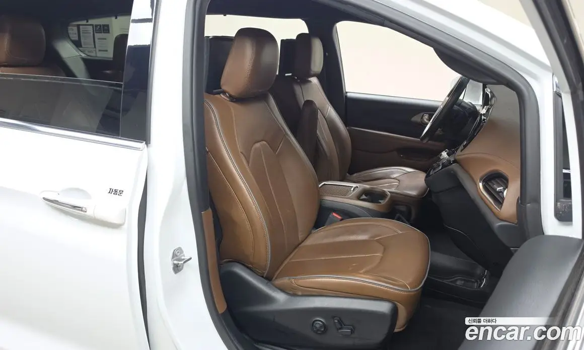 Chrysler Pacifica 2020 3.6 автомат (гидро), фото 16