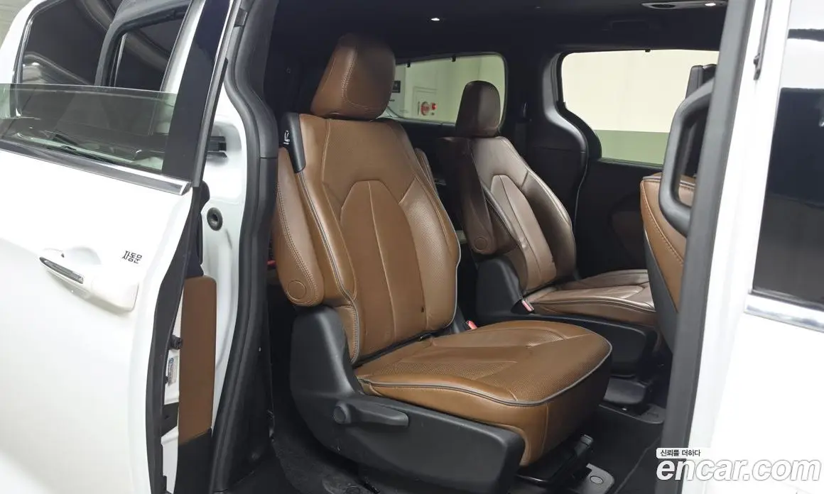 Chrysler Pacifica 2020 3.6 автомат (гидро), фото 17