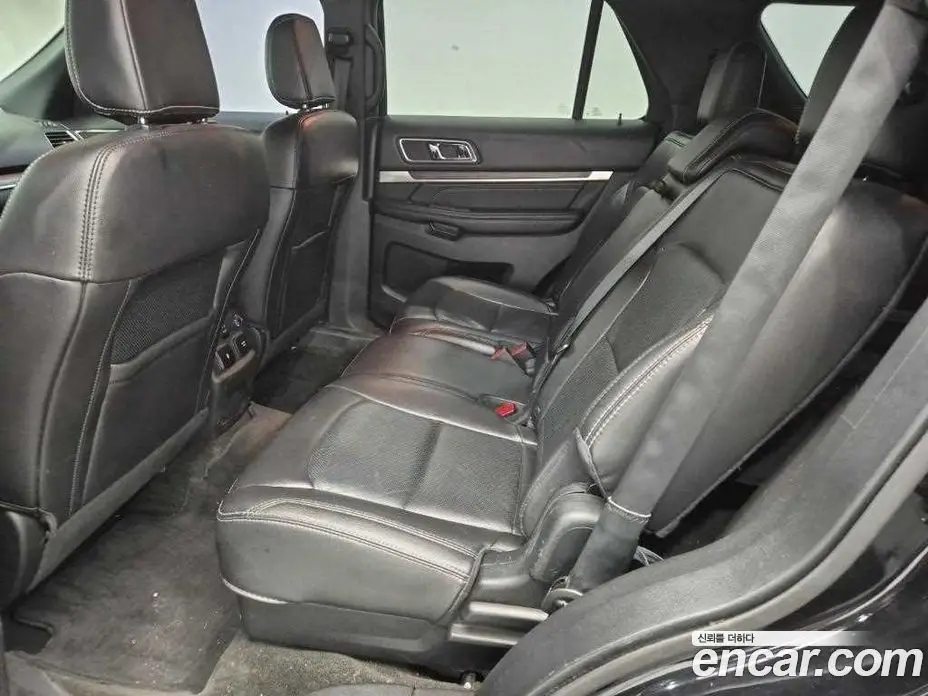 Ford Explorer 2018 2.3 автомат (гидро), фото 12