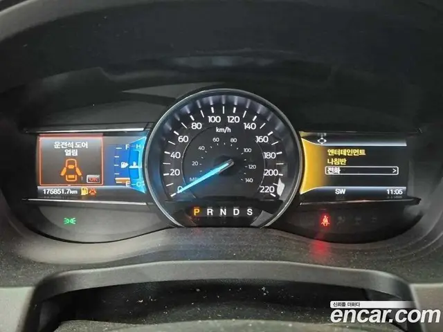Ford Explorer 2018 2.3 автомат (гидро), миниатюра 6