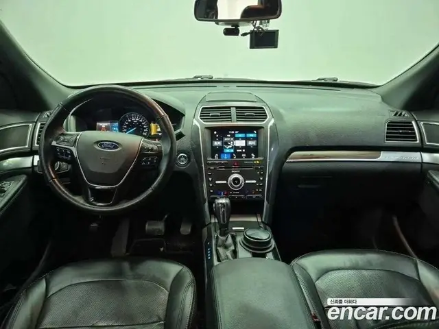 Ford Explorer 2018 2.3 автомат (гидро), миниатюра 7