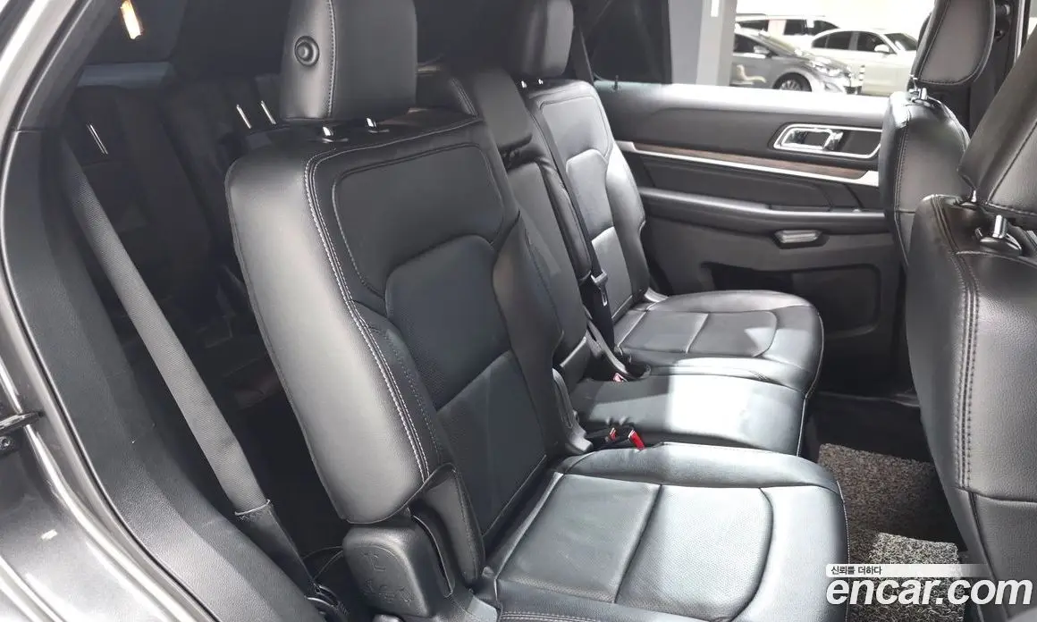 Ford Explorer 2019 2.3 автомат (гидро), фото 12 Ford Explorer 2019 2.3 автомат (гидро), фото 12