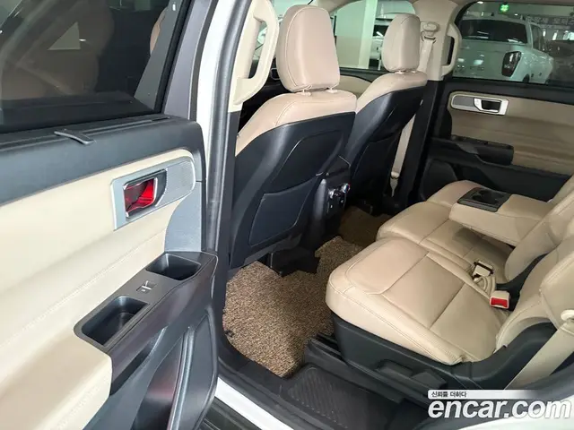 Ford Explorer 2019 2.3 автомат (гидро), миниатюра 11