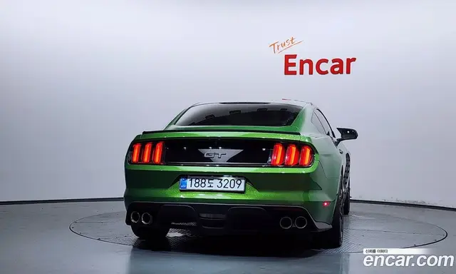 Ford Mustang 2015 5.0 автомат (гидро), миниатюра 4