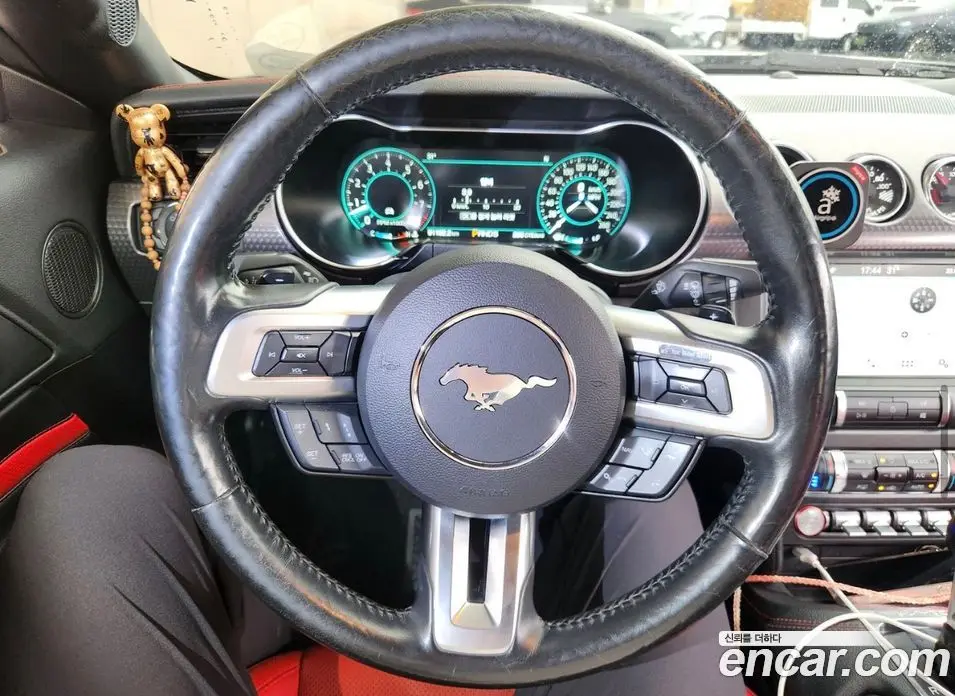 Ford Mustang 2019 5.0 автомат (гидро), фото 12