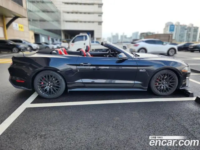 Ford Mustang 2019 5.0 автомат (гидро), миниатюра 4