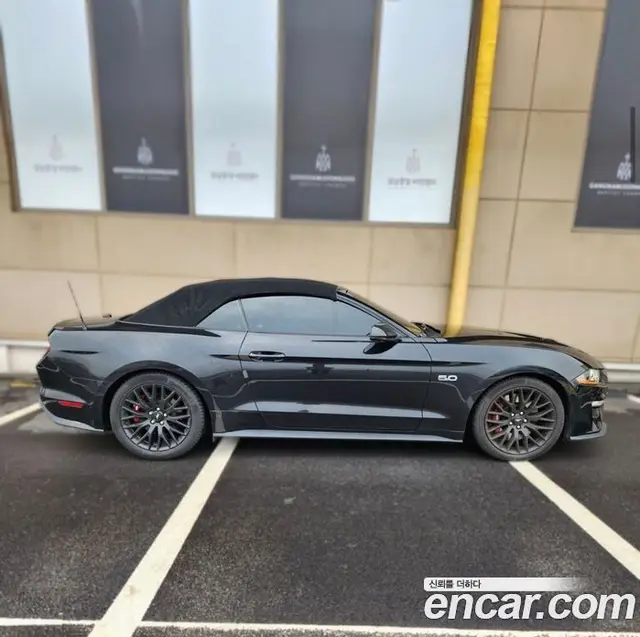 Ford Mustang 2019 5.0 автомат (гидро), миниатюра 5