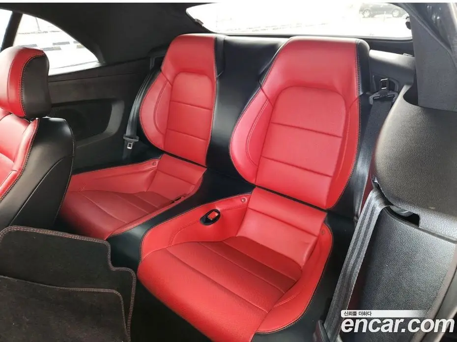 Ford Mustang 2019 5.0 автомат (гидро), фото 10
