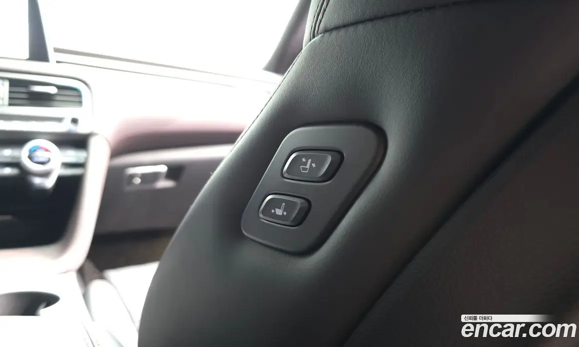 Genesis G70 2019 2.0 автомат (гидро), фото 26