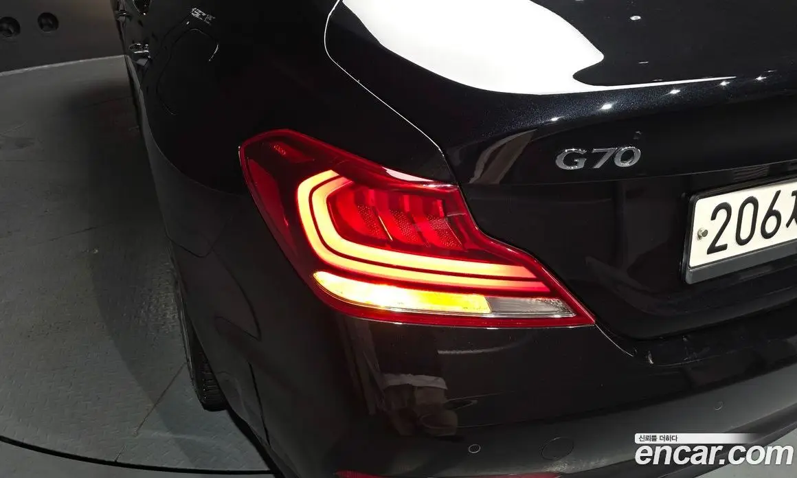 Genesis G70 2019 2.0 автомат (гидро), фото 8