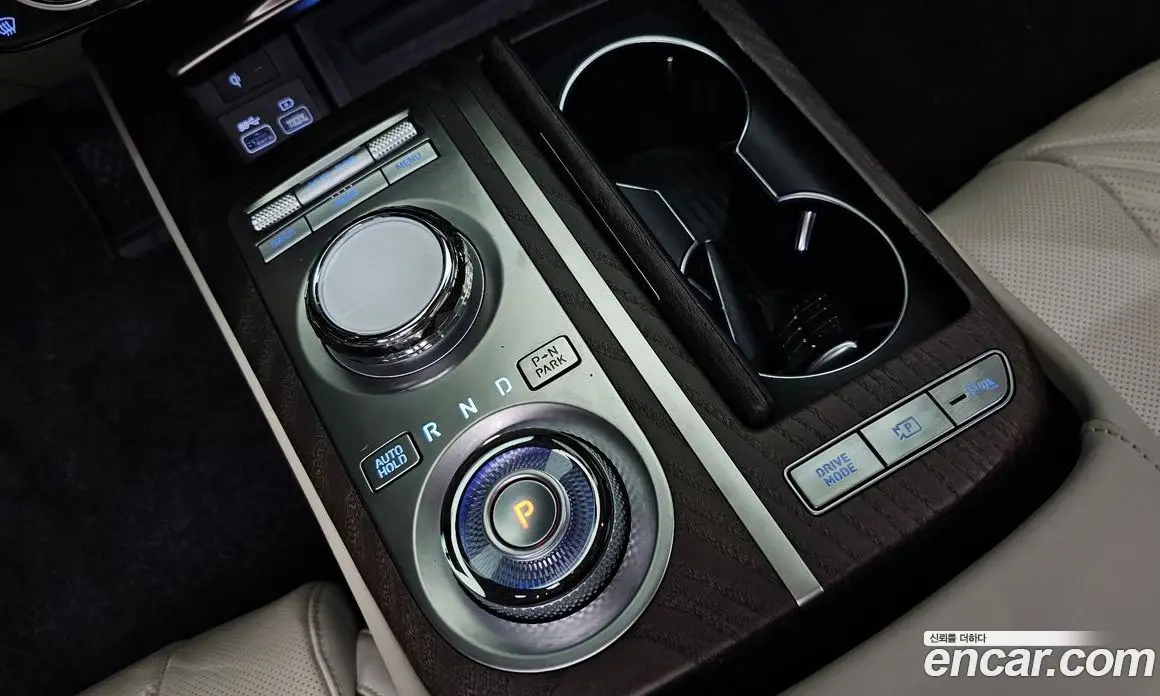 Genesis G80 2023 2.5 автомат (гидро), фото 11