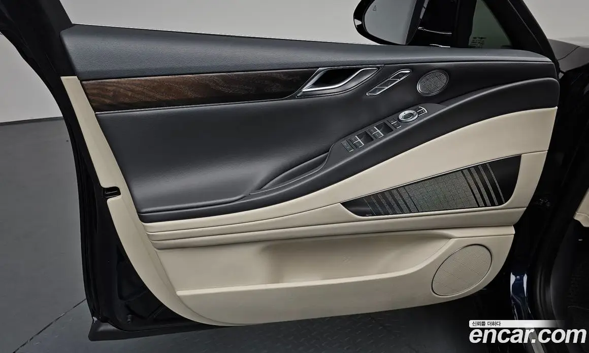 Genesis G80 2023 2.5 автомат (гидро), фото 13