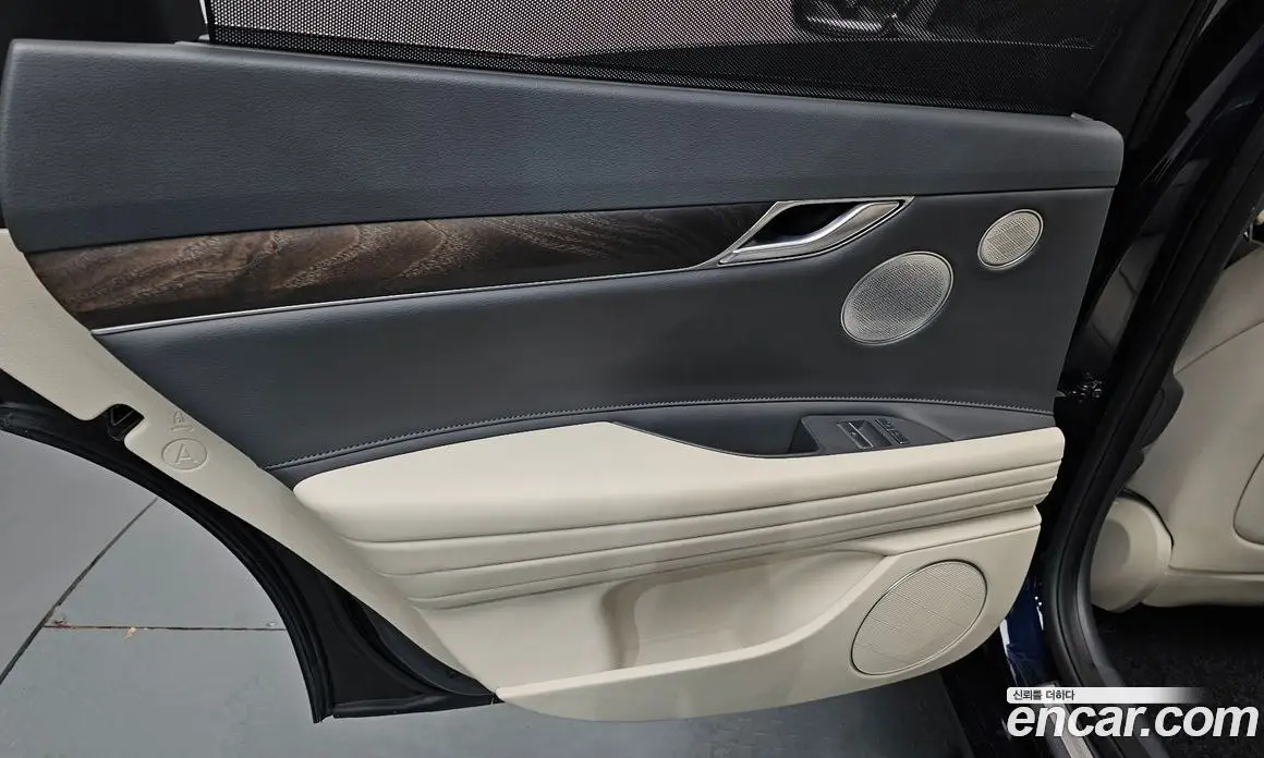 Genesis G80 2023 2.5 автомат (гидро), фото 14
