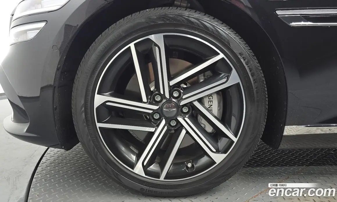 Genesis G80 2024 2.5 автомат (гидро), фото 4