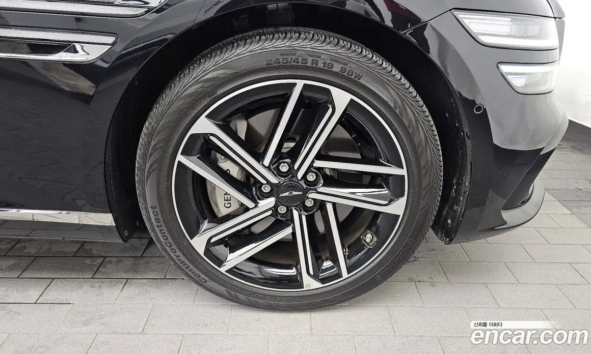 Genesis G80 2025 2.5 автомат (гидро), фото 7