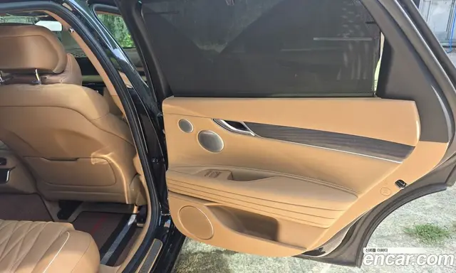 Genesis G80 2025 2.5 автомат (гидро), миниатюра 12