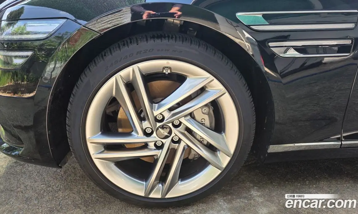 Genesis G80 2025 2.5 автомат (гидро), фото 17