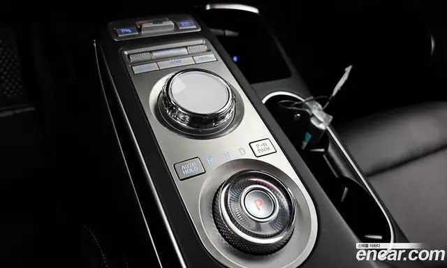 Genesis GV70 2021 2.5 автомат (гидро), миниатюра 12