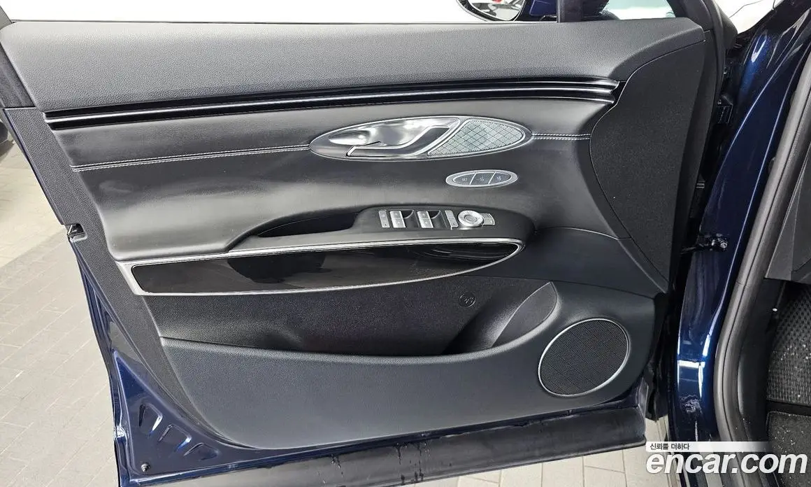 Genesis GV70 2021 2.5 автомат (гидро), фото 14