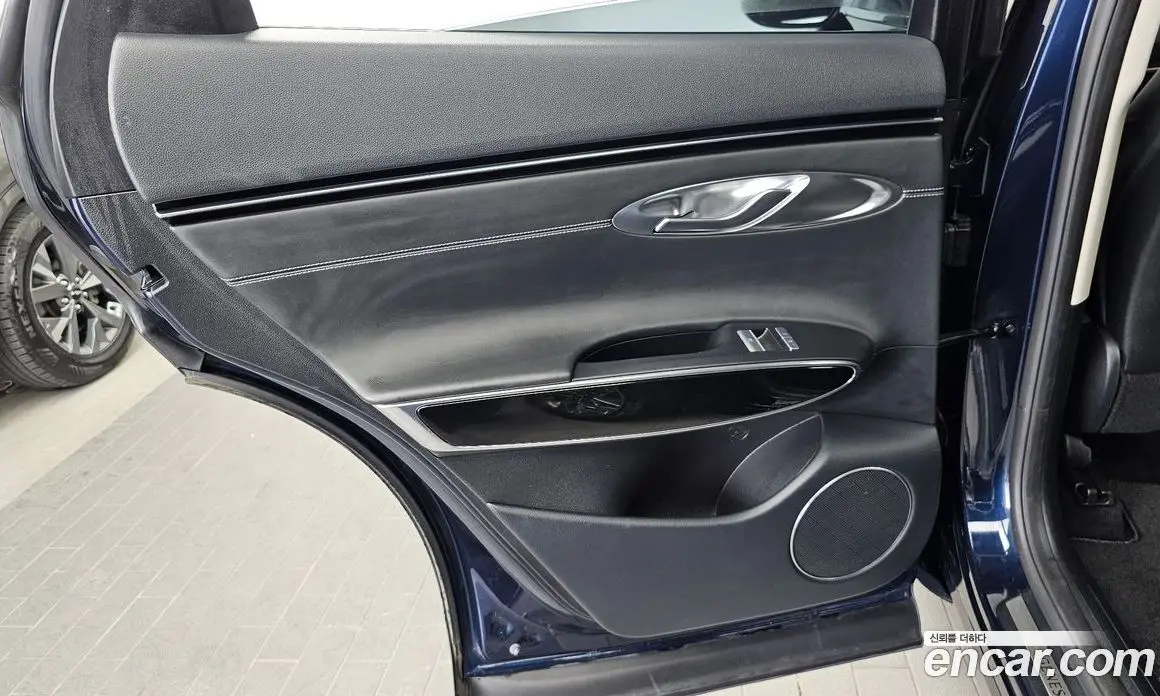 Genesis GV70 2021 2.5 автомат (гидро), фото 15