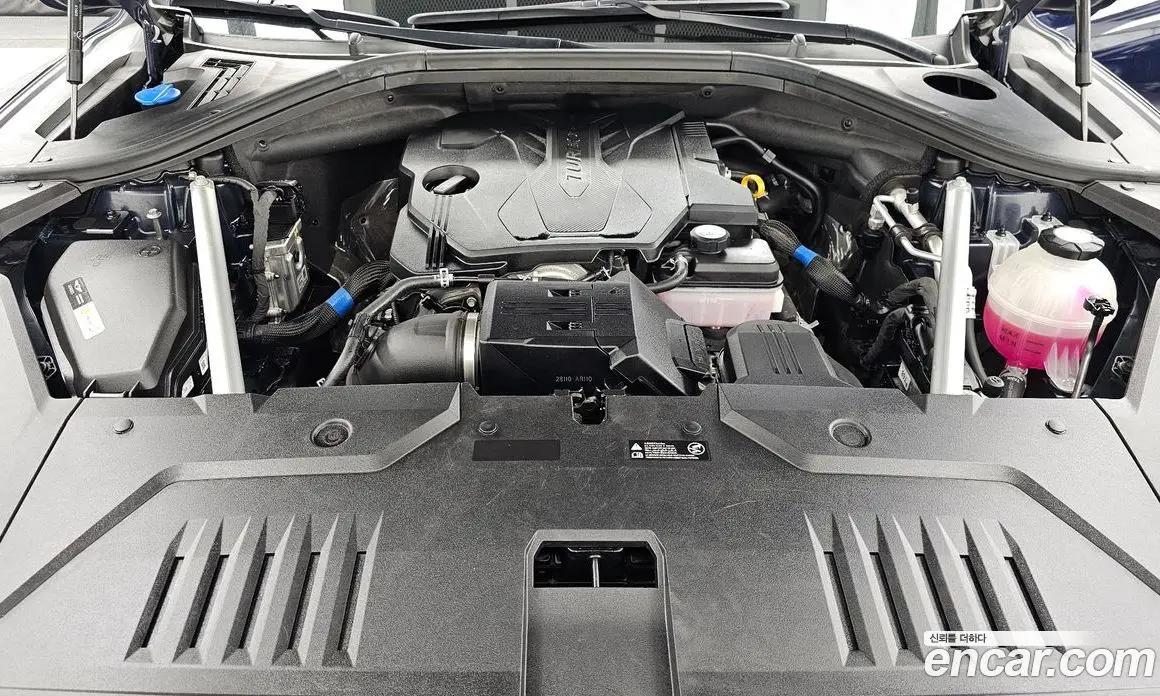 Genesis GV70 2021 2.5 автомат (гидро), фото 6