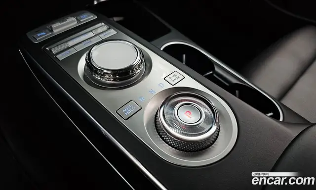 Genesis GV70 2022 2.5 автомат (гидро), миниатюра 9