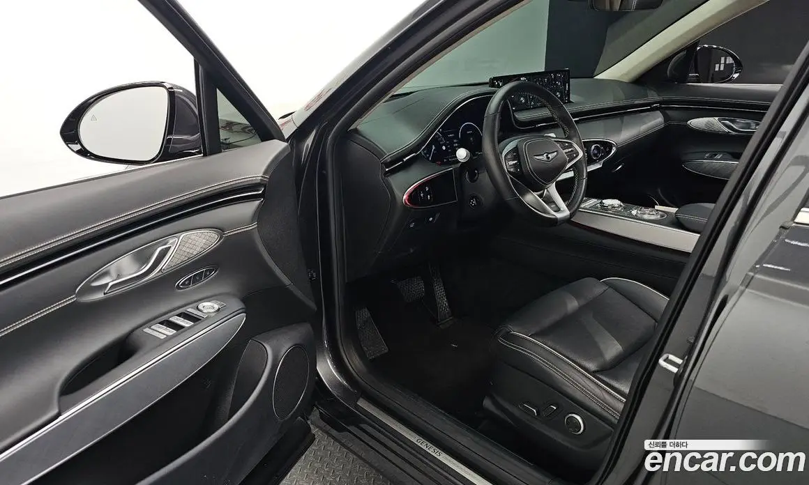 Genesis GV70 2022 0.1 автомат (гидро), фото 16