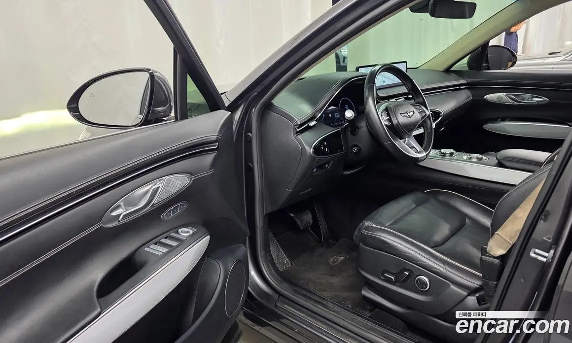 Genesis GV70 2022 0.1 автомат (гидро), фото 13